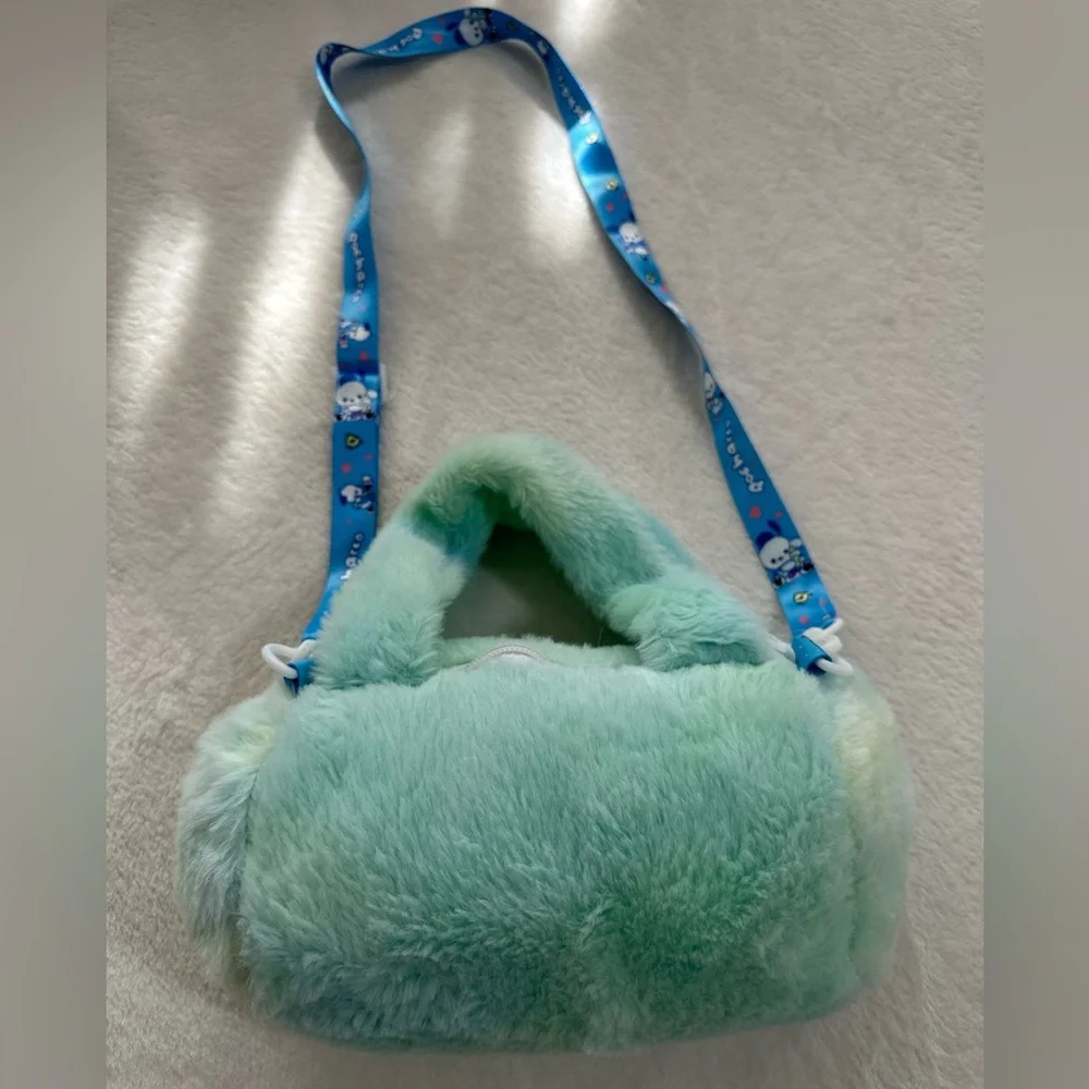 NWOT Sanrio Fuzzy Plush Pochacco Shoulder Bag/Crossbody Purse